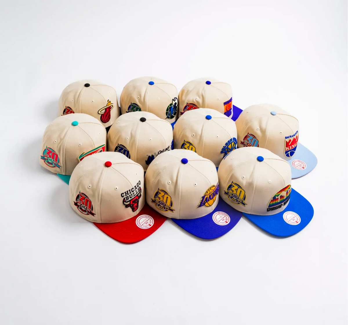 mitchell and ness mlb hats