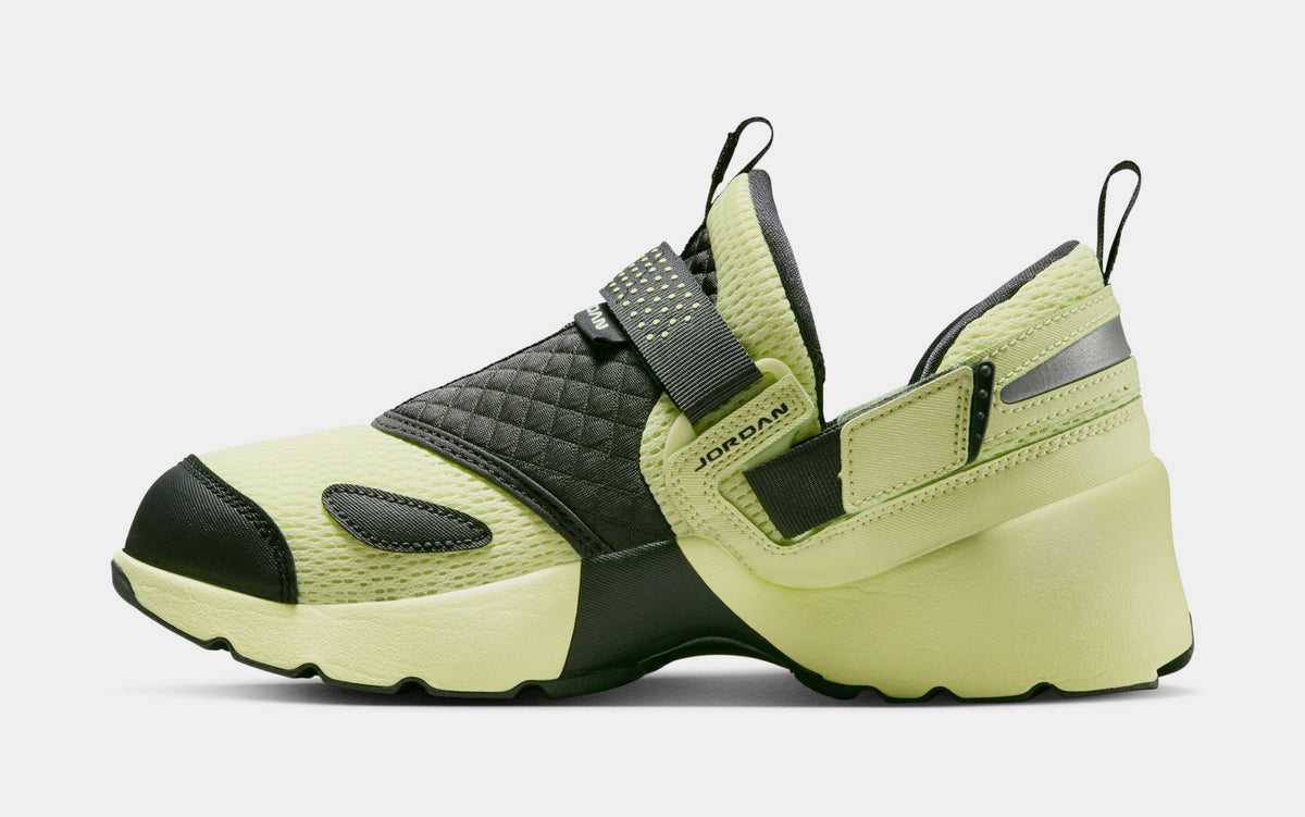 Jordan Trunner LX Womens Running Shoes Luminous Green Black 