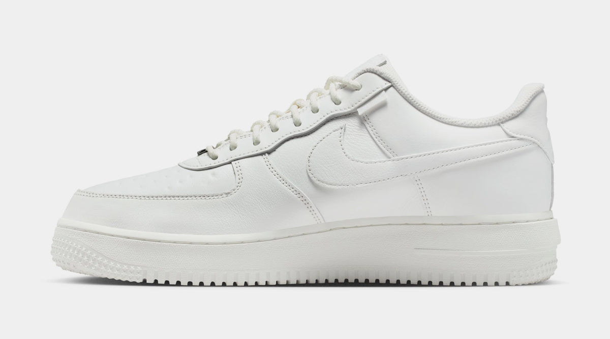 NIKE AIR FORCE 1 GTX WHITE US８ JP26cm 27e678c246fae73e9ec6079a6e0e0f