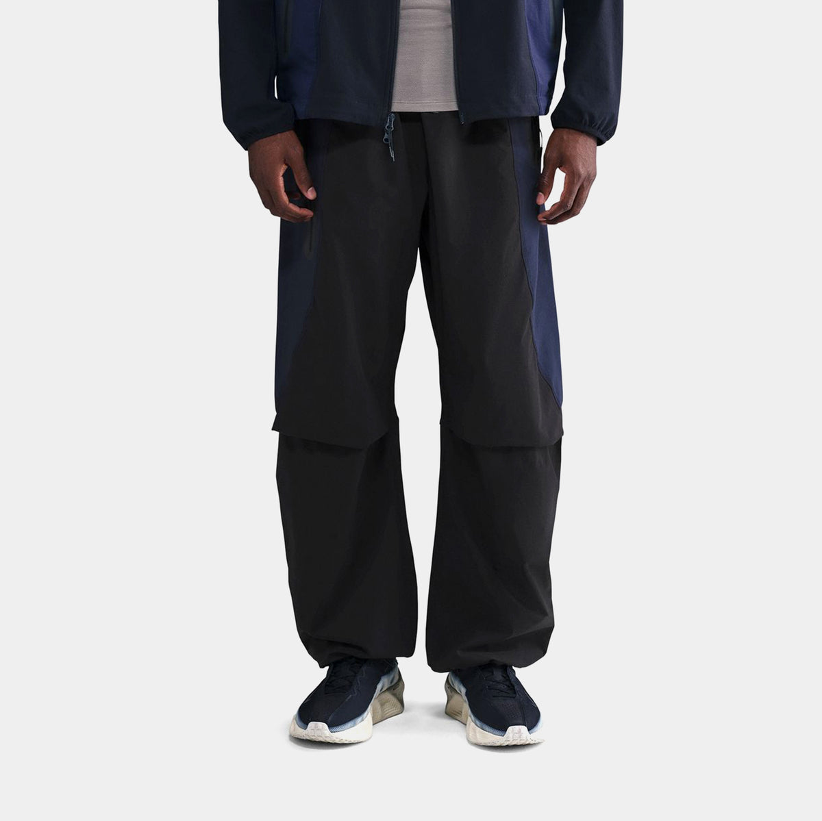 Nike Tech Dri Fit Woven Oversized Mens Pants Cave Stone Cool Grey