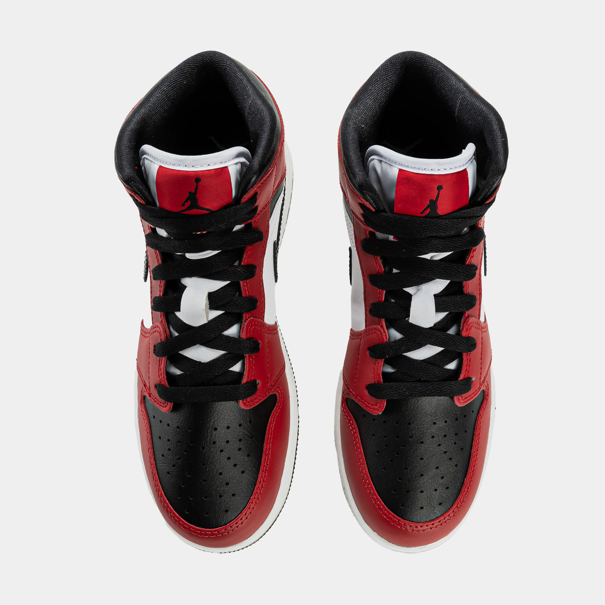 air jordan chicago red toe