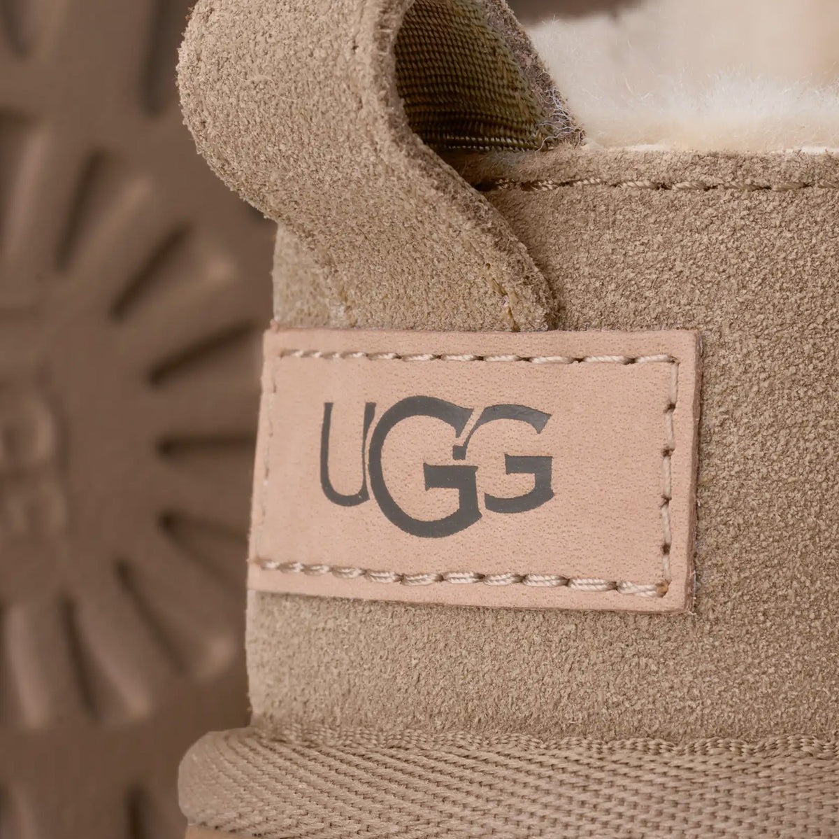 UGG♡みなこ Women's Ugg Classic Ultra Mini Platform - Sand – Cool J's Miami online