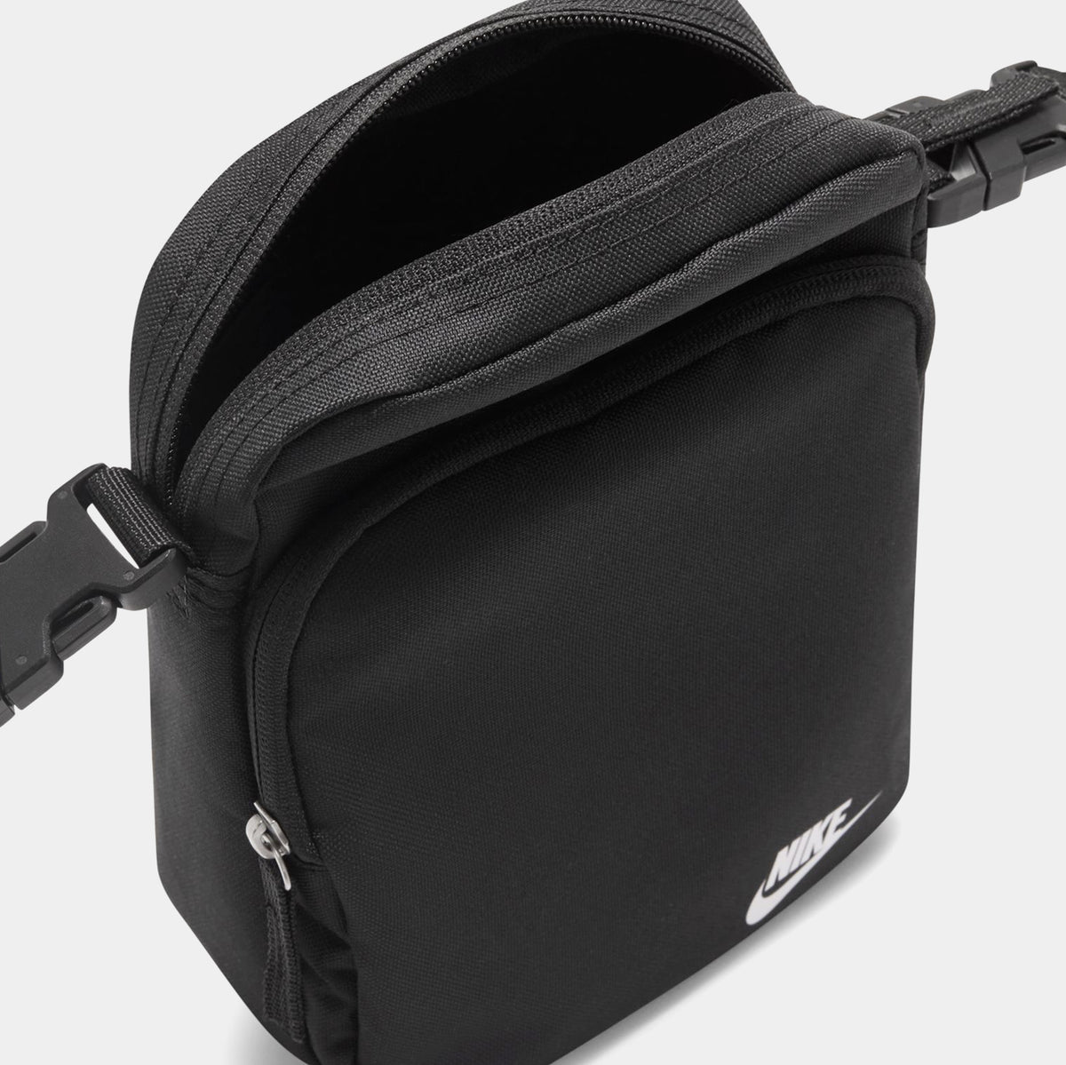 Nike Heritage Crossbody Mens Bag Black White DB0456-010 – Shoe Palace, image size:1200x1199