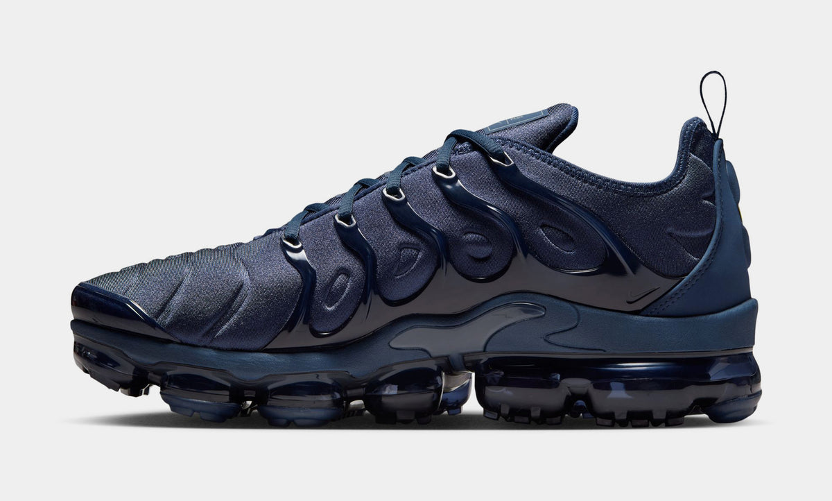 midnight blue vapormax plus