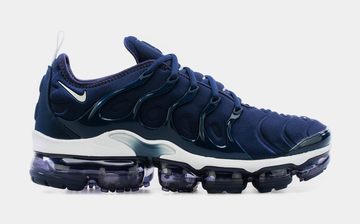 mens navy blue vapormax plus
