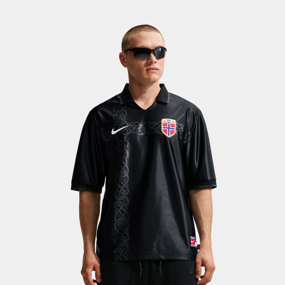 NIKE イギリス製　ゲームシャツ　ユーロナイキ Nike Norway Energy Dri Fit Soccer Mens Jersey Black White IH1869