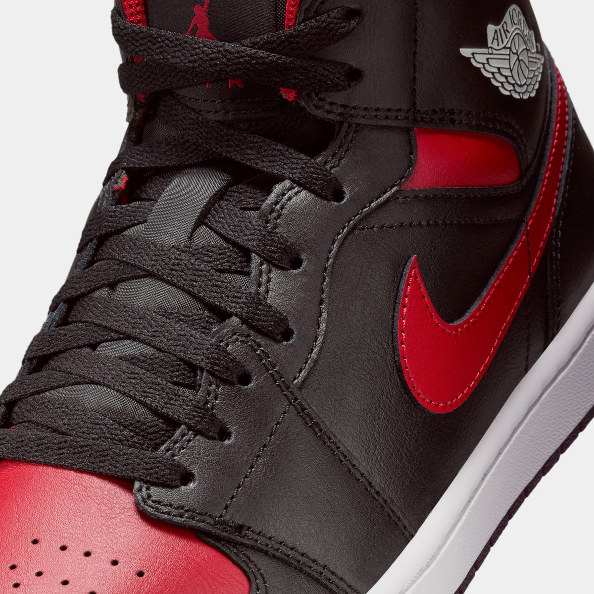 シューズ(男性用) NIKE AIR JORDAN 1 RETRO 24cm Nike Air Jordan 1 Mid Men's Shoes – Midway Sports