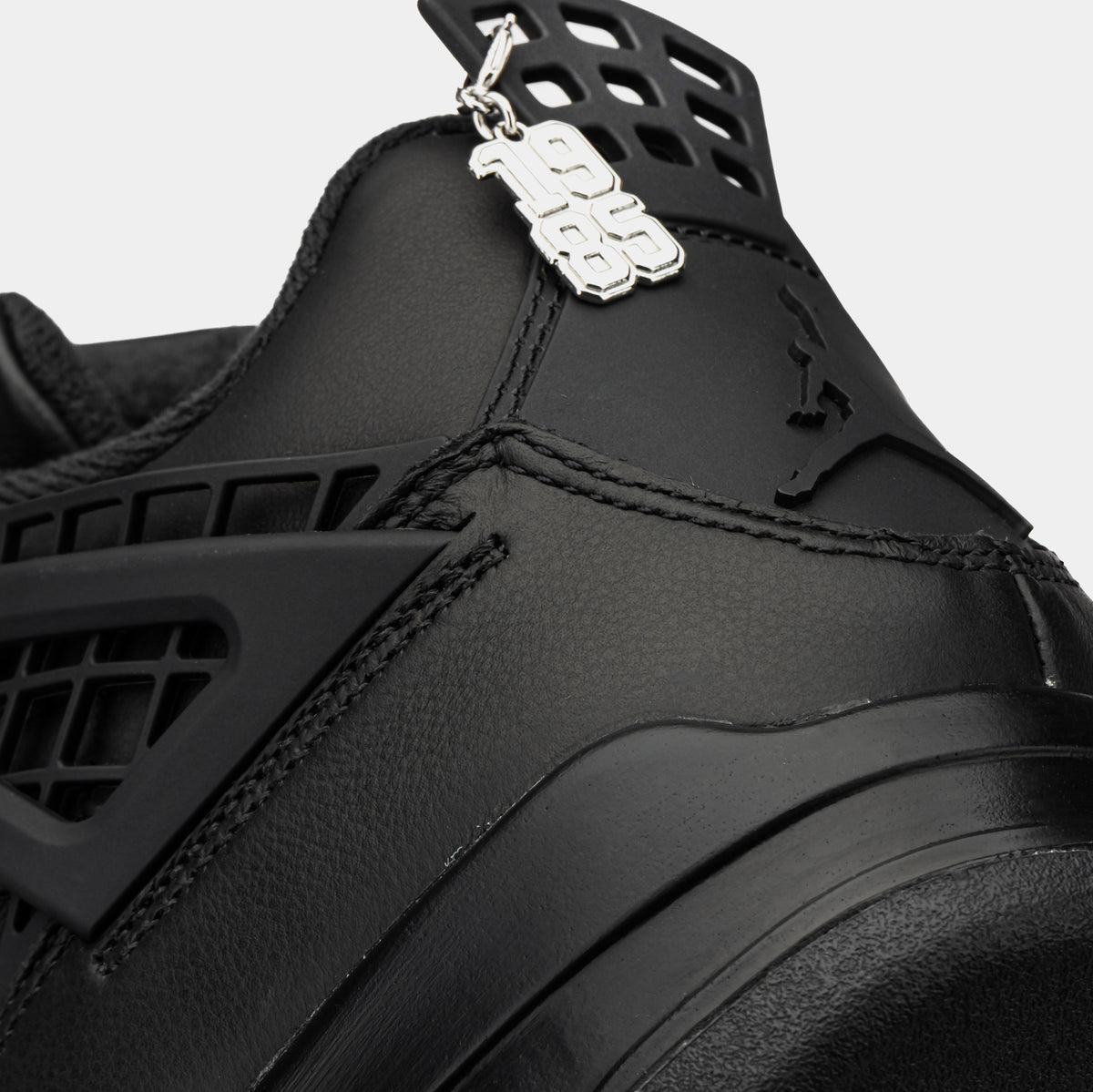 jordan 4 retro black womens