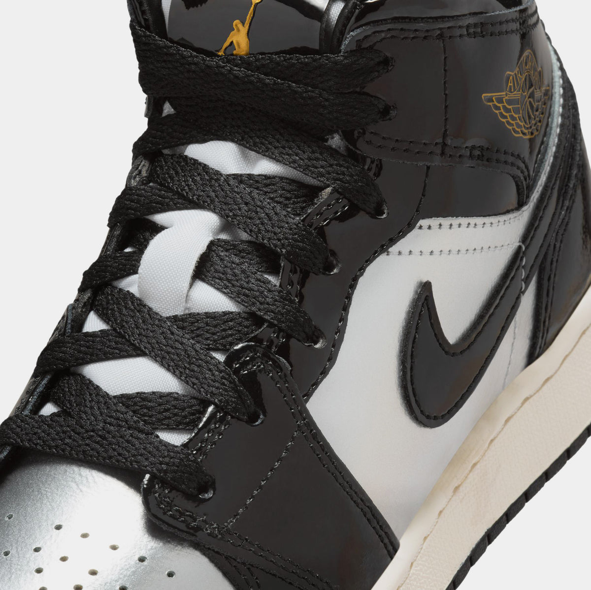 910a49e3a4a4180866d8b20127c026