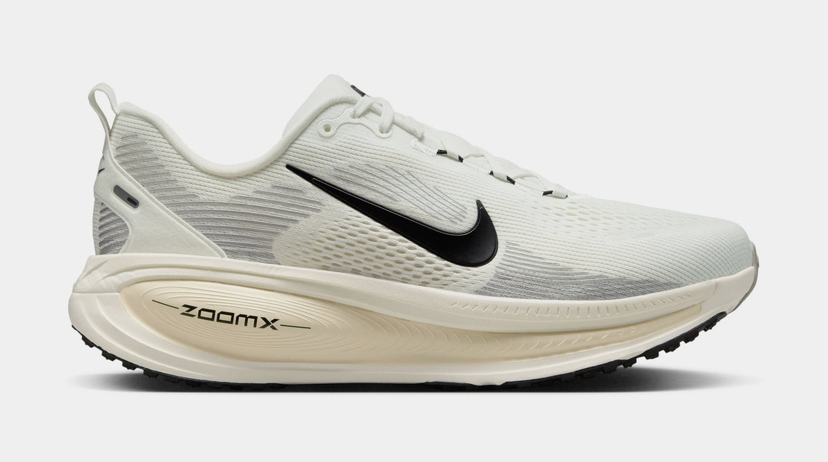 Nike Vomero 18 Mens Running Shoes Summit White Black Coconut  display picture 3