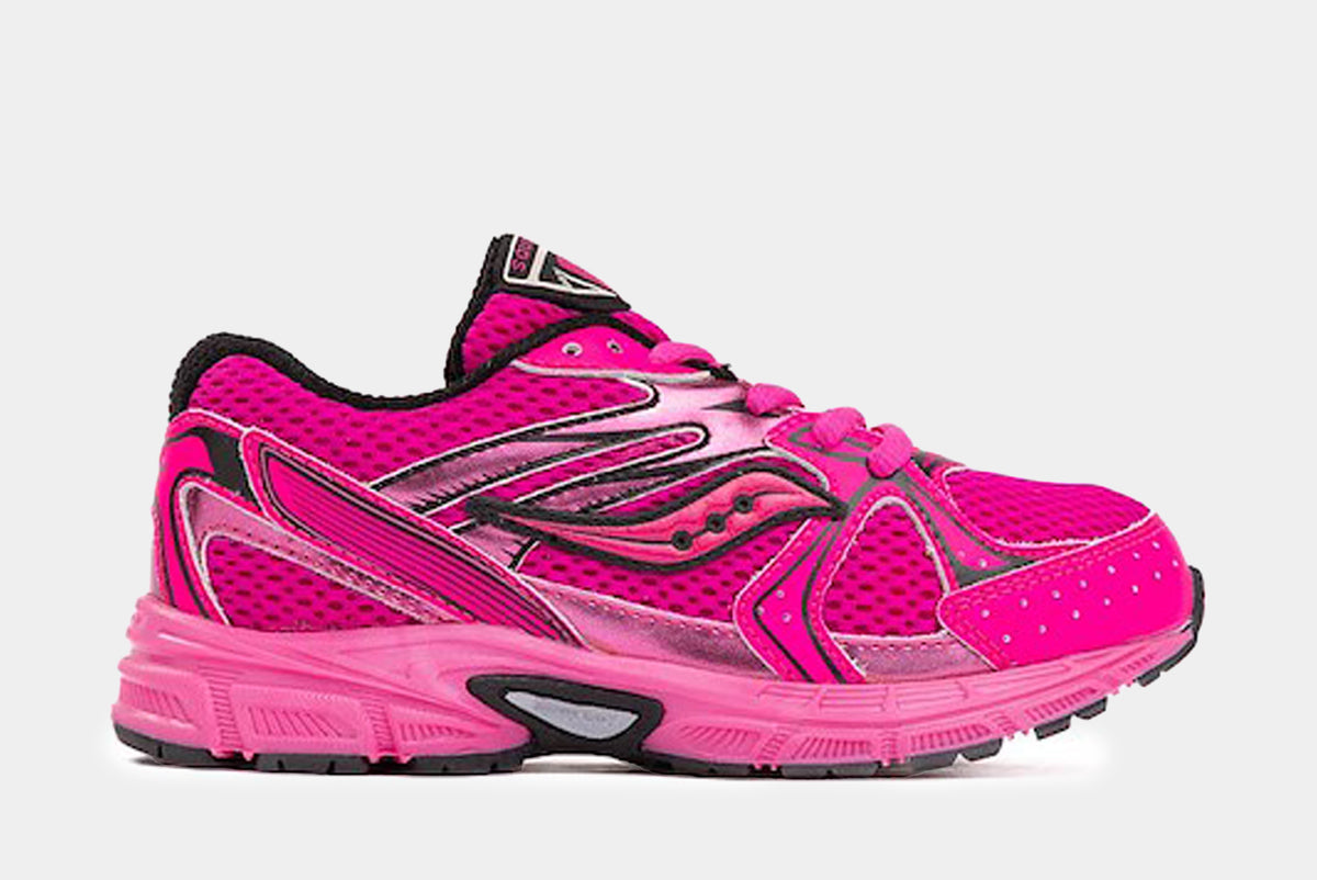 Saucony Ride Millennium Preschool Running Shoes Pink Black