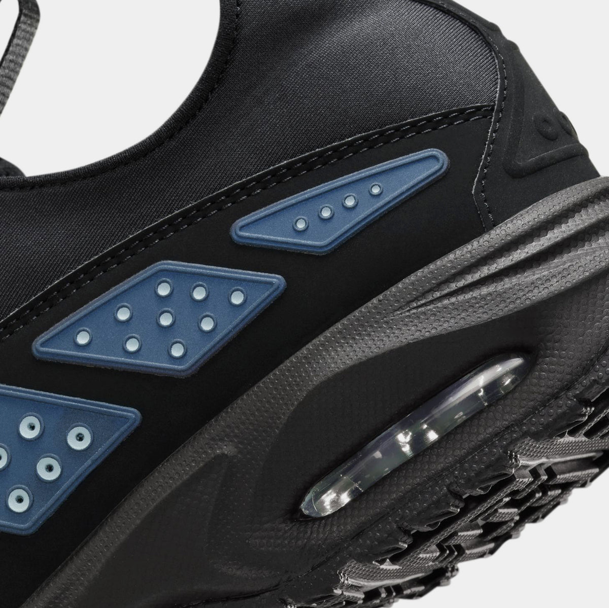 Nike Air Max SNDR Womens Running Shoes Black Metallic Silver 