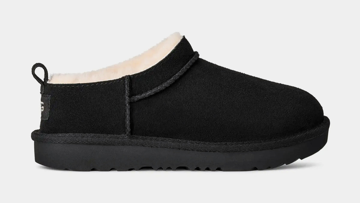【にこ】UGG CLASSIC SLIPPER　ブラック　 24cm UGG Classic Micro Grade School Lifestyle Boots Black 1174410K BLK