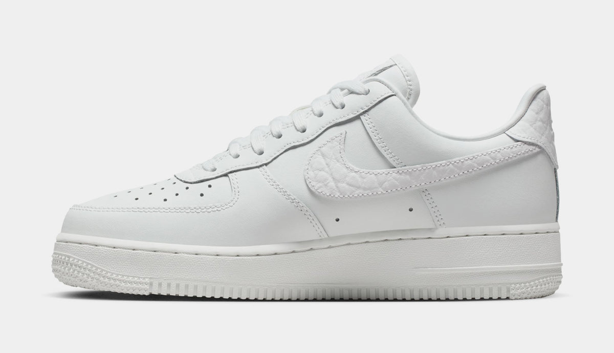 Nike Air Force 1 '07 Low Womens Lifestyle Shoes Summit White