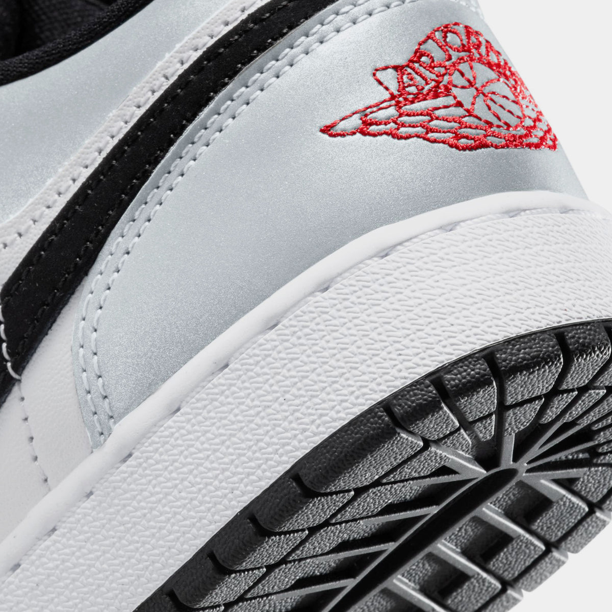 LOW BEAT 1.2.3号 AND1 - Brandclub - Men's Tangent Low-Top Basketball Sneaker