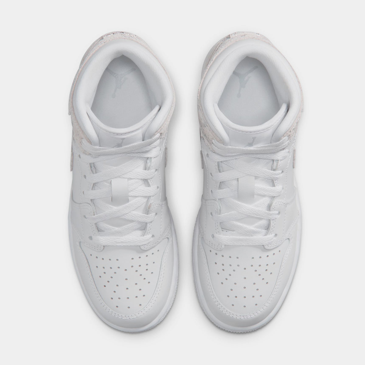 Jordan Air Jordan 1 Mid SE Grade School Lifestyle Shoes White