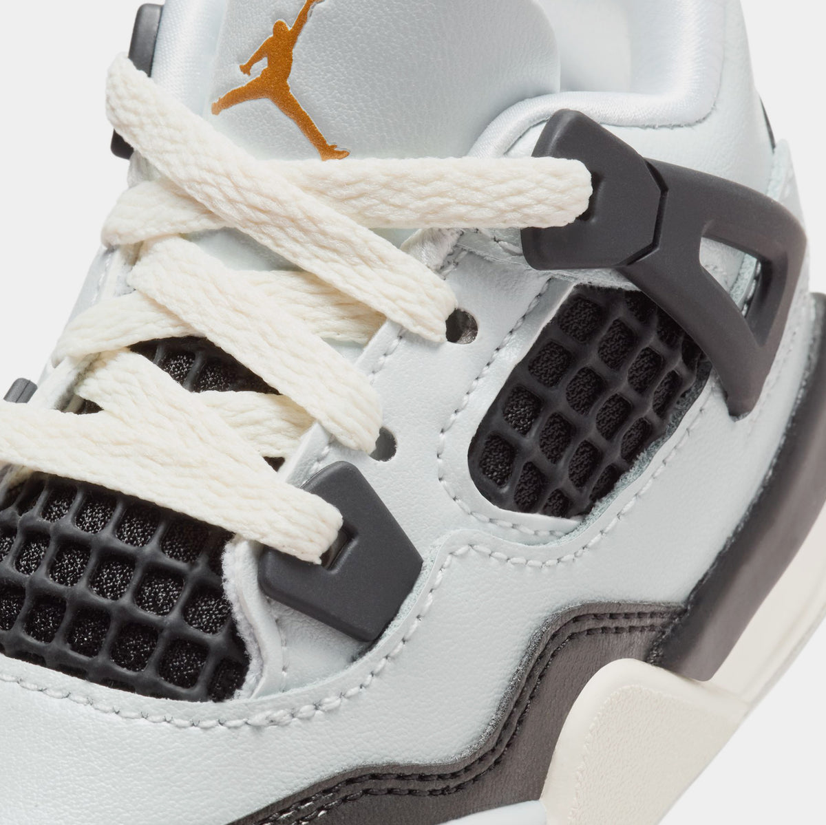 Air Jordan Preschool Retro 4 'Platinum Gold Ps' Sneakers