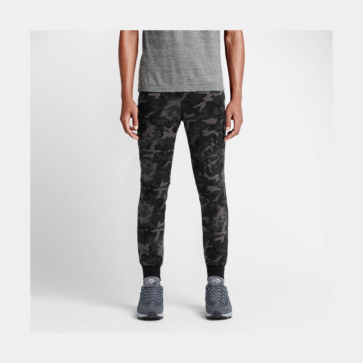 Nike Tech Fleece Camo Mens Pants Camo Grey 682852-233 – Shoe Palace