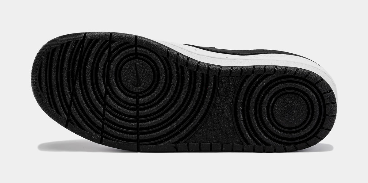 black shoes white soles nike