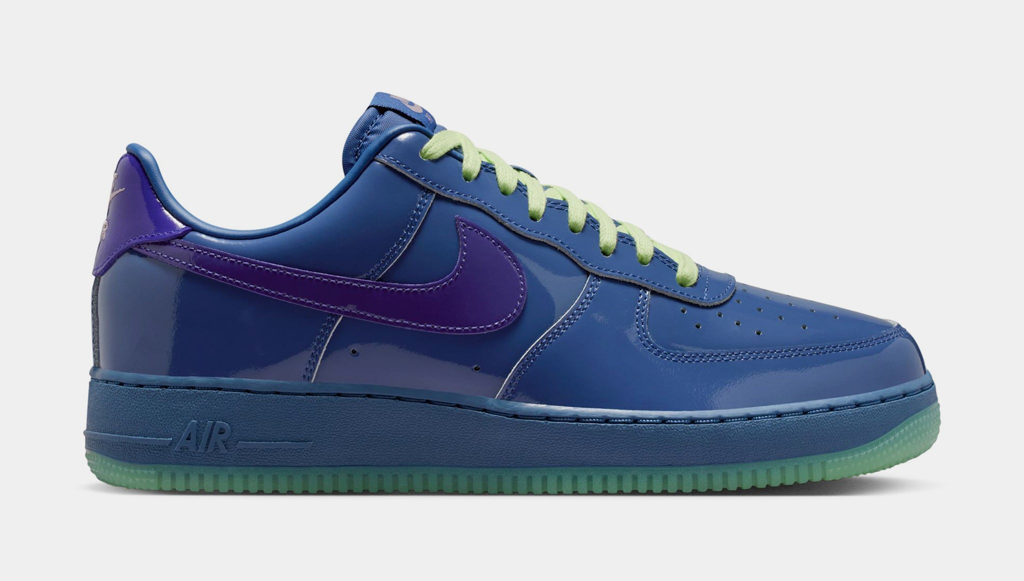 Nike Air Force 1 Low — Lavender & White Patent Nike Air Force 1 Low Patent  main image 3