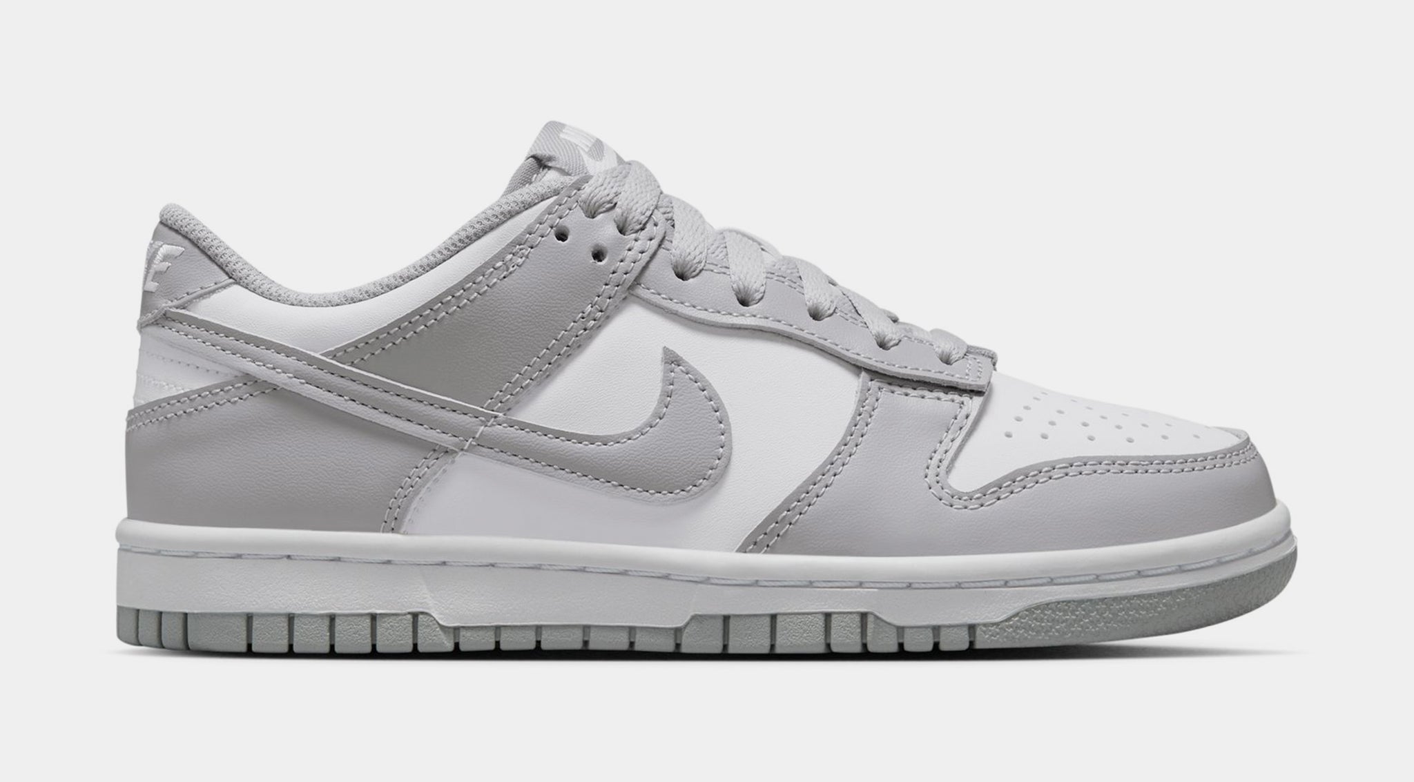 Nike Dunk Low Grade School Basketball Shoes White Light Grey 