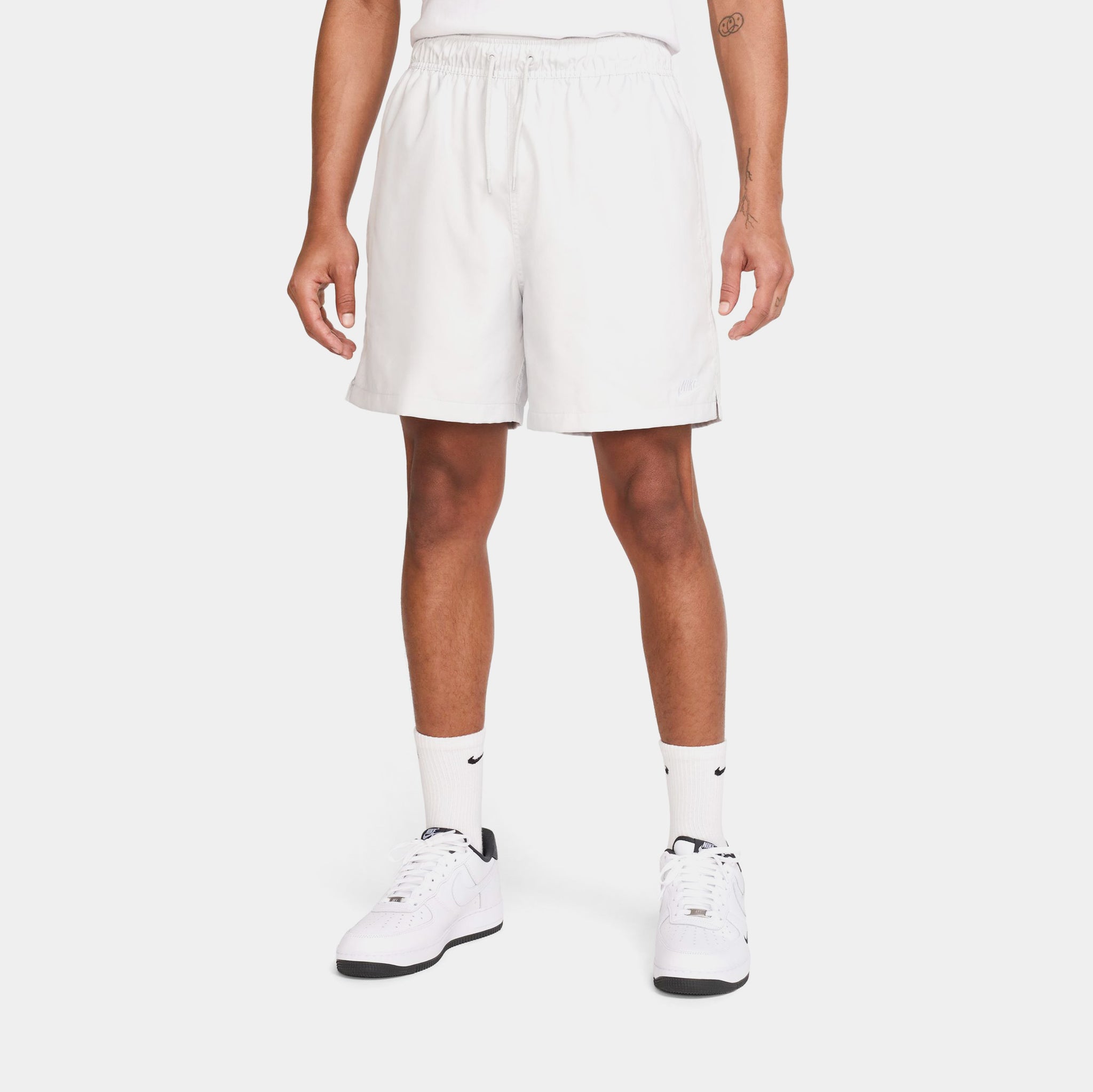 Nike Club Flow Woven Mens Shorts Photon Dust White FN3307-025