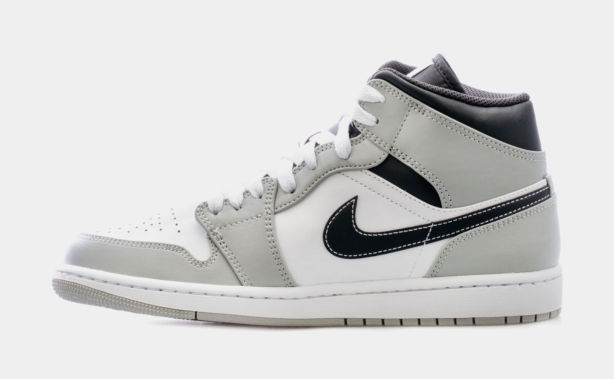 Air Jordan 1 mid グレー/ホワイト Air Jordan 1 Mid SE Big Kids' Shoes. Nike.com