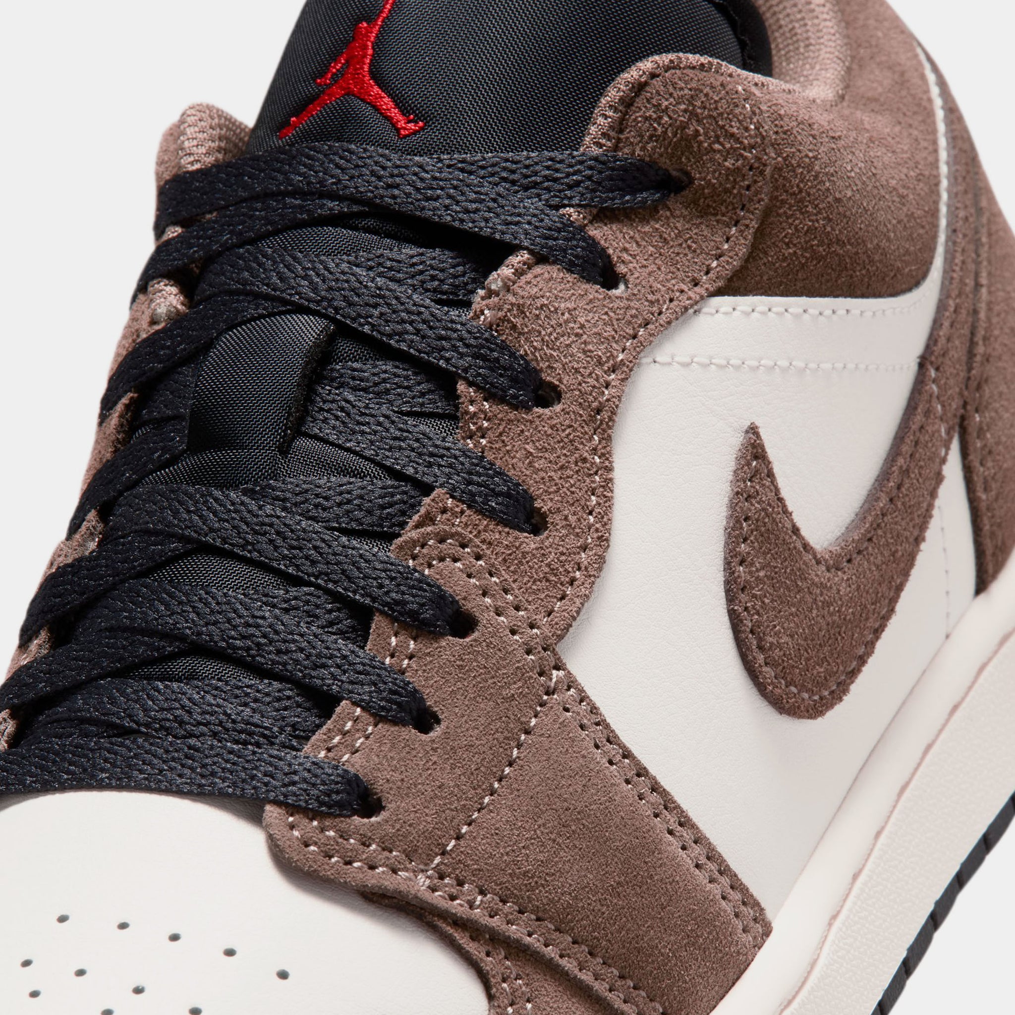 Jordan Air Jordan 1 Low Mens Lifestyle Shoes Palomino Phantom Sail