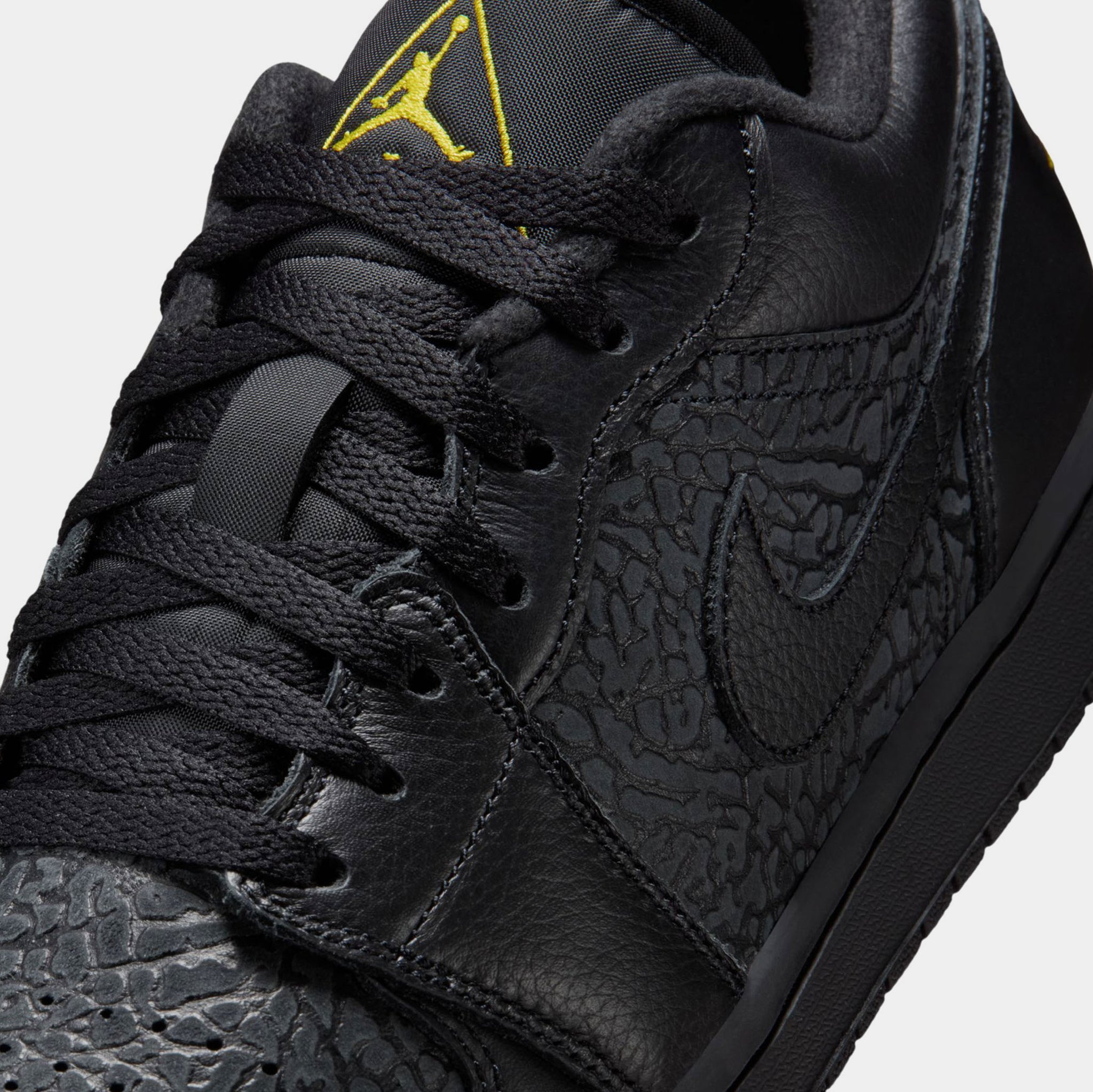 Air Jordan 1 Low SE Black Tour Yellow Basketball Shoe IM6568 010 Mens Size 12 Nike Air Jordan 1 Low SE Shoes Black Anthracite Tour Yellow  main image 4