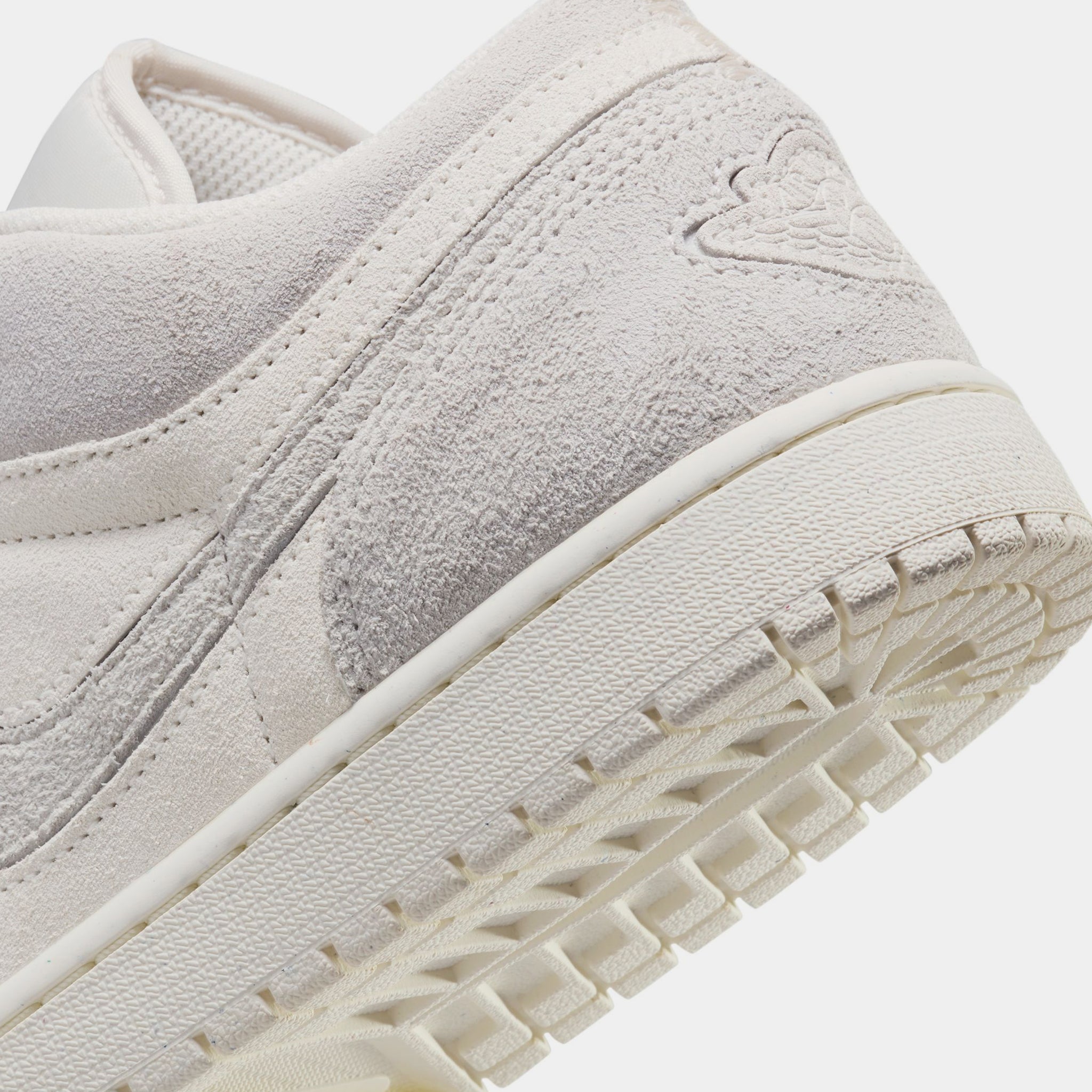 Jordan Air Jordan Low SE Craft Mens Basketball Shoes Pale Ivory