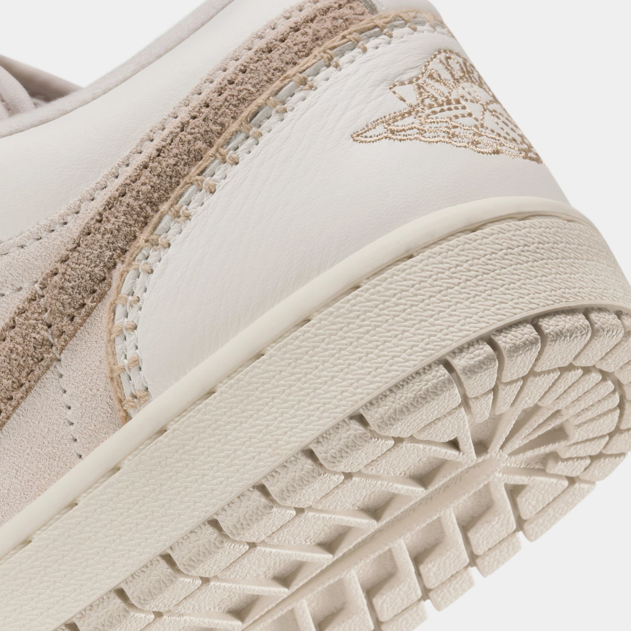 NEW Nike Air Jordan 1 Low SE \