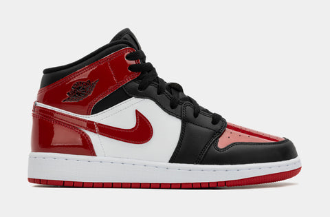 Jordan Air Jordan 1 Mid SE Grade School Lifestyle Shoes Black