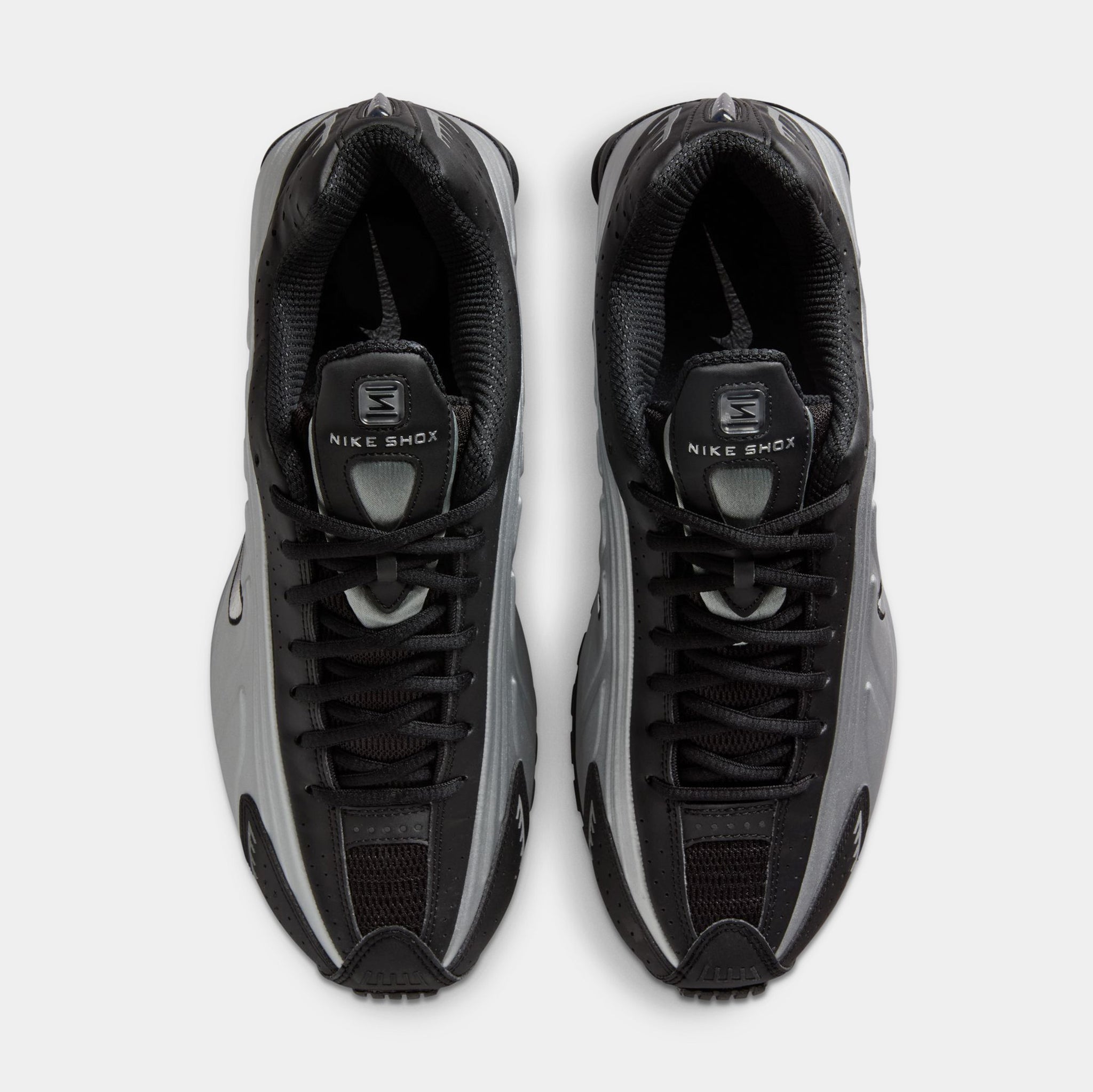 Nike Shox R4 Mens Running Shoes Metallic Silver Black Metallic