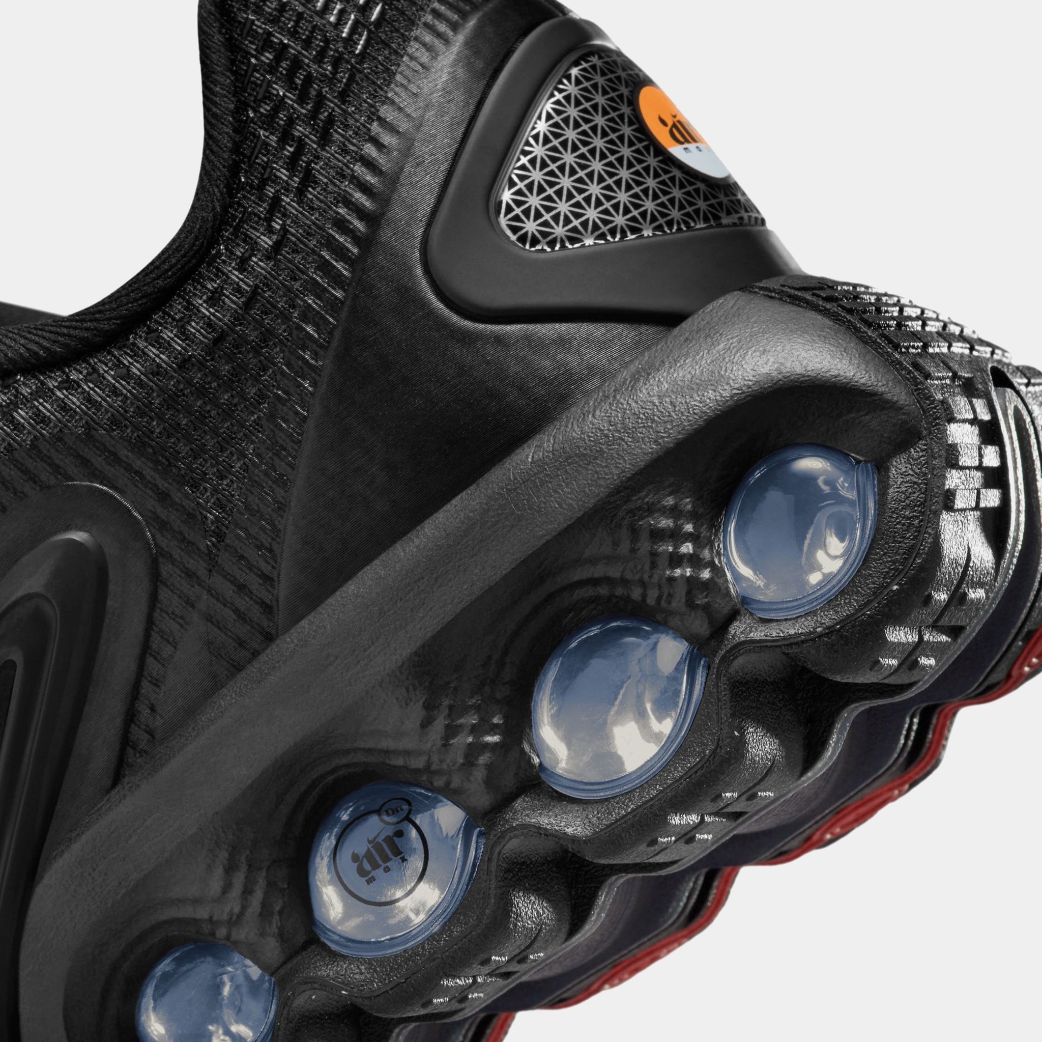 Nike Big Kids' Air Max DN Black (GS) 4