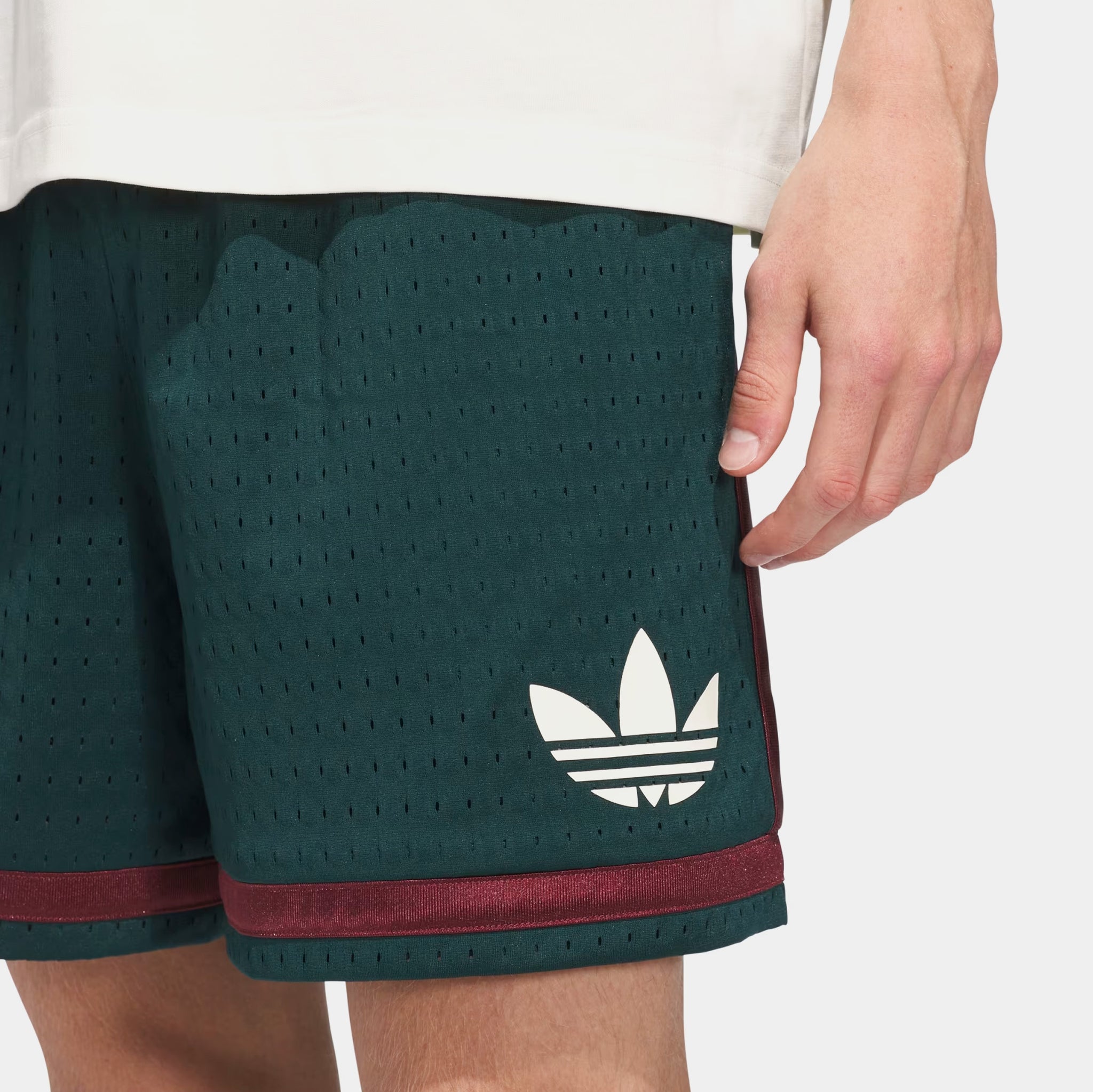 Originals Graphic Basketball Mens Shorts (Green/Red)