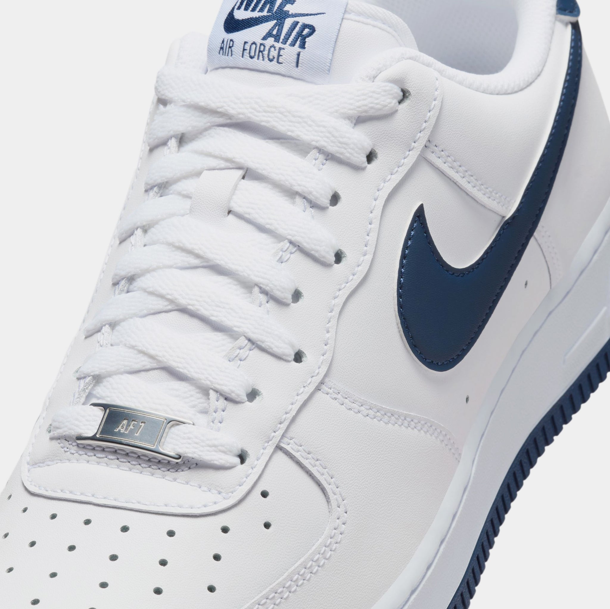 Nike Air Force '07 LV8 Mens Lifestyle Shoes White Midnight Navy