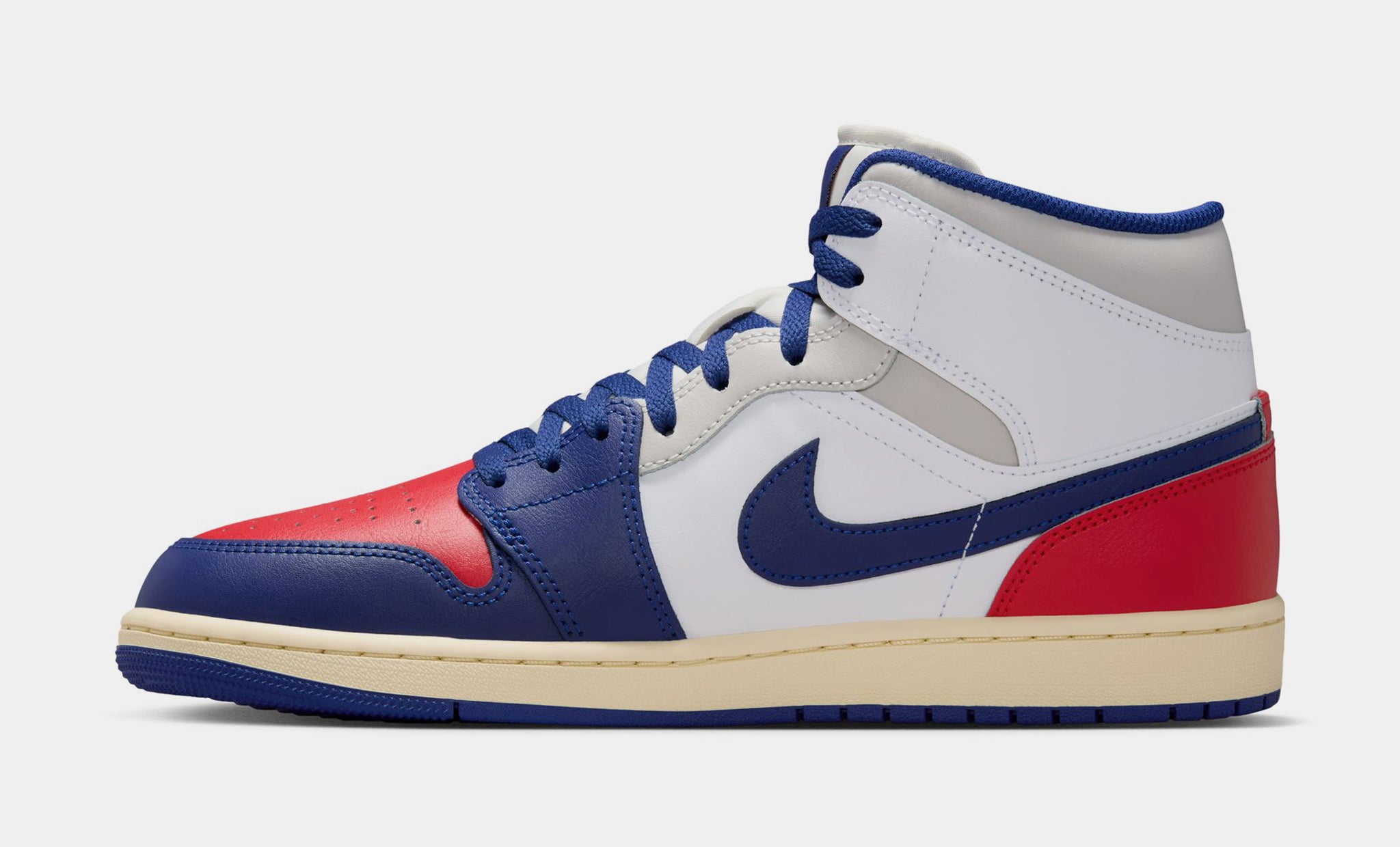 Jordan Air Jordan Mid Mens Basketball Shoes White Deep Royal