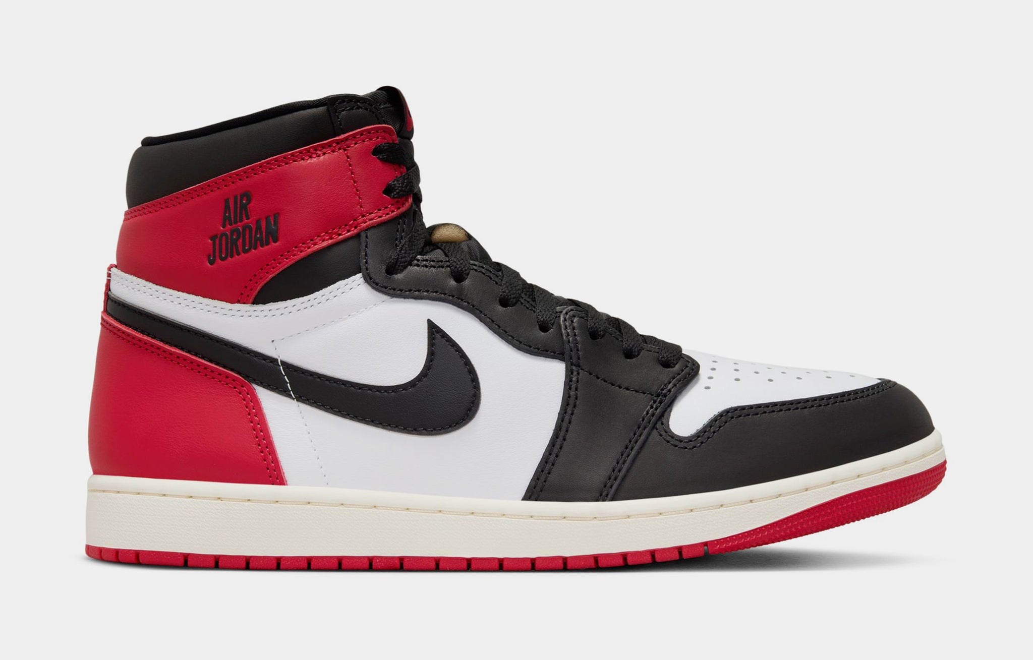 Jordan Air Jordan Retro High OG Black Toe Mens Lifestyle Shoes