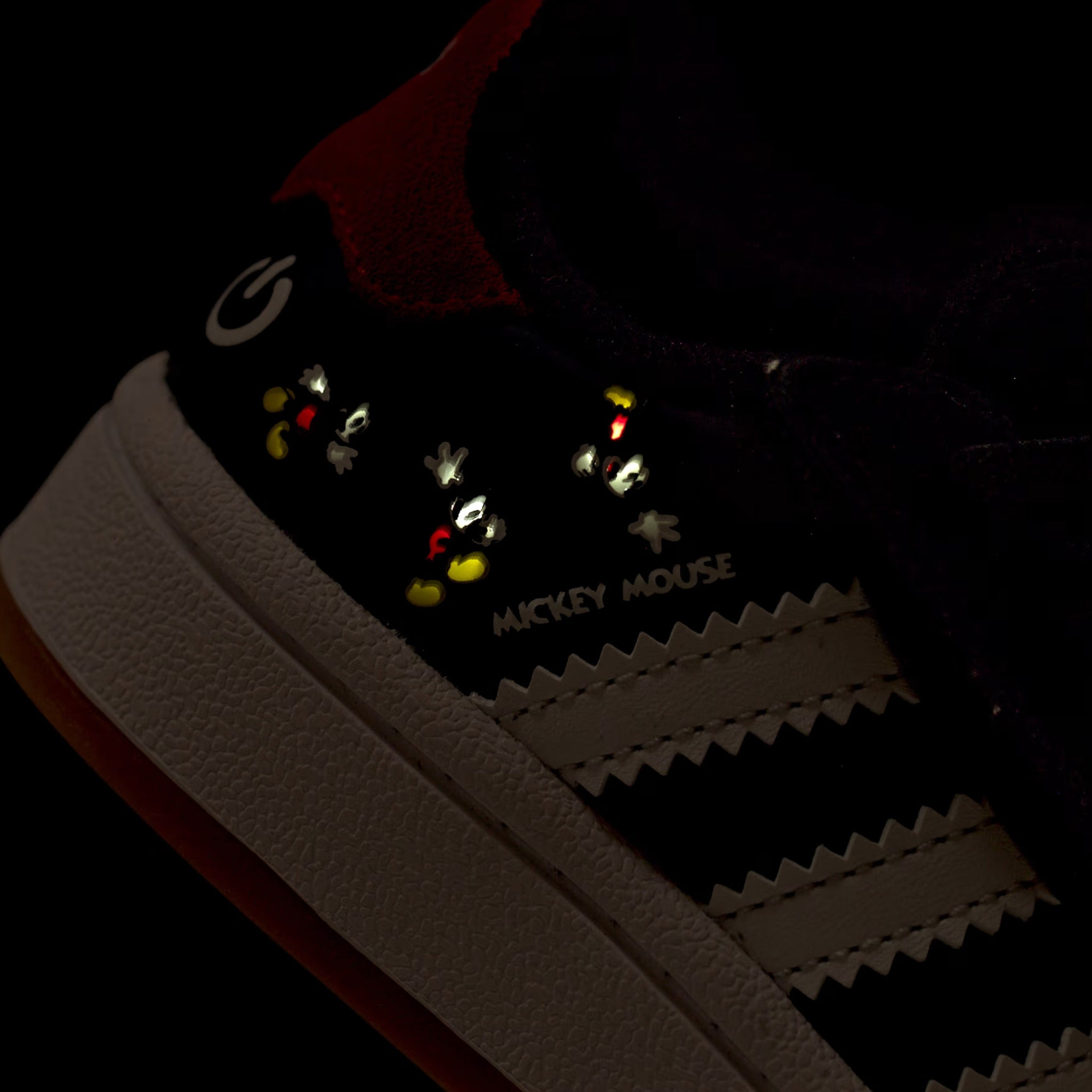 adidas gazelle silver green womens adidas Disney Mickey Mouse Campus 00s LED Lights Comfort Closure Elastic Lace Shoes Kids Black 8K