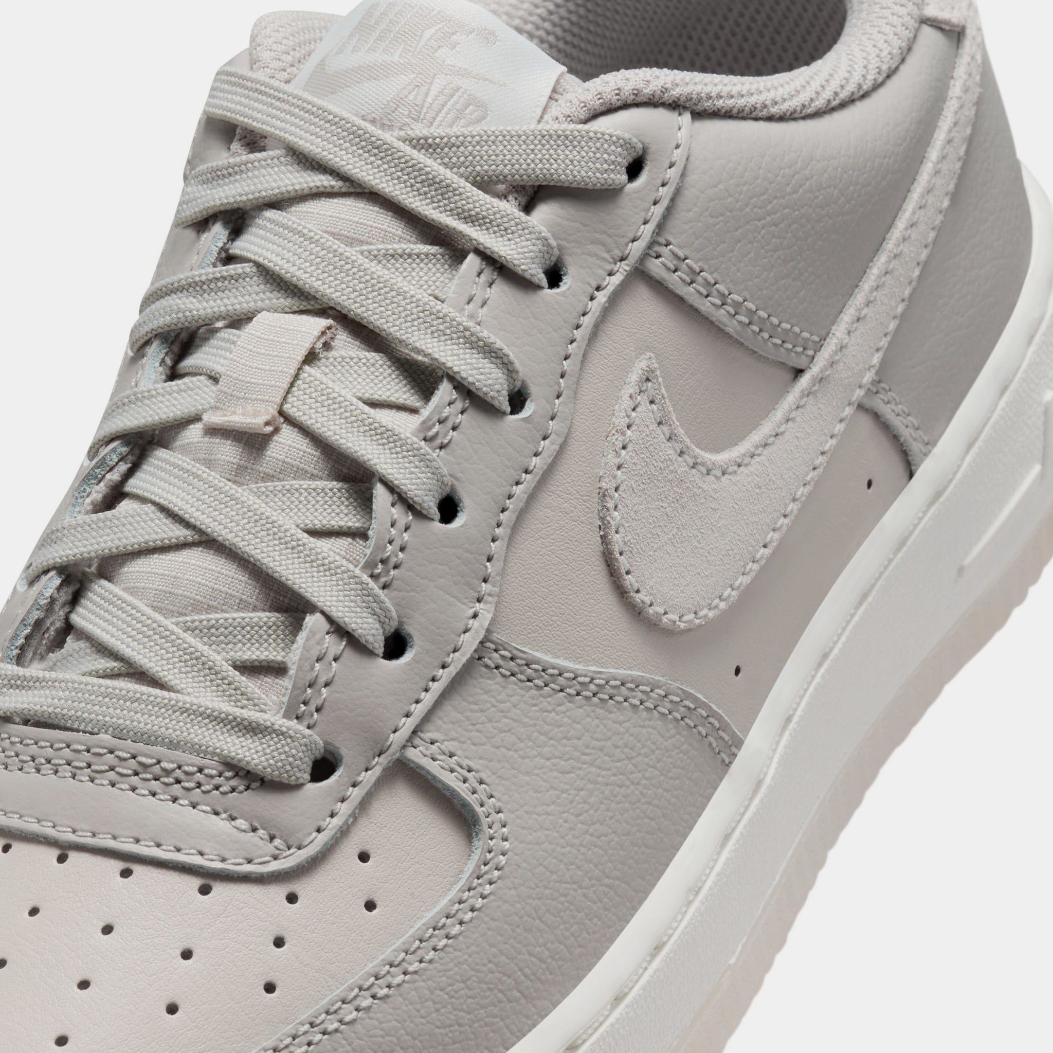 air force 1 shoe palace