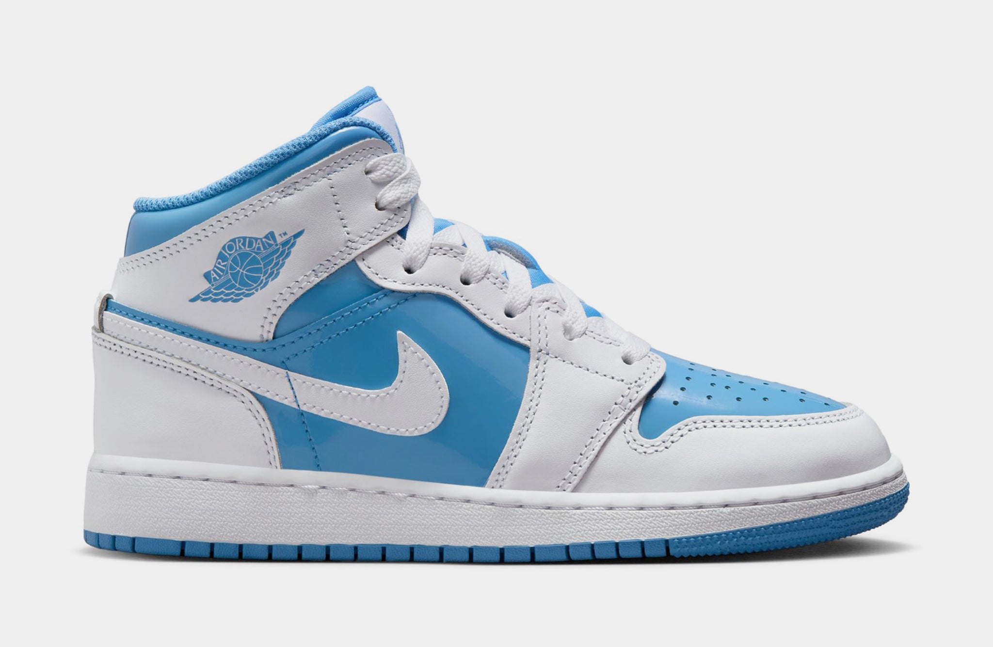 Jordan Air Jordan 1 Retro Mid Legend Blue Grade School Lifestyle 