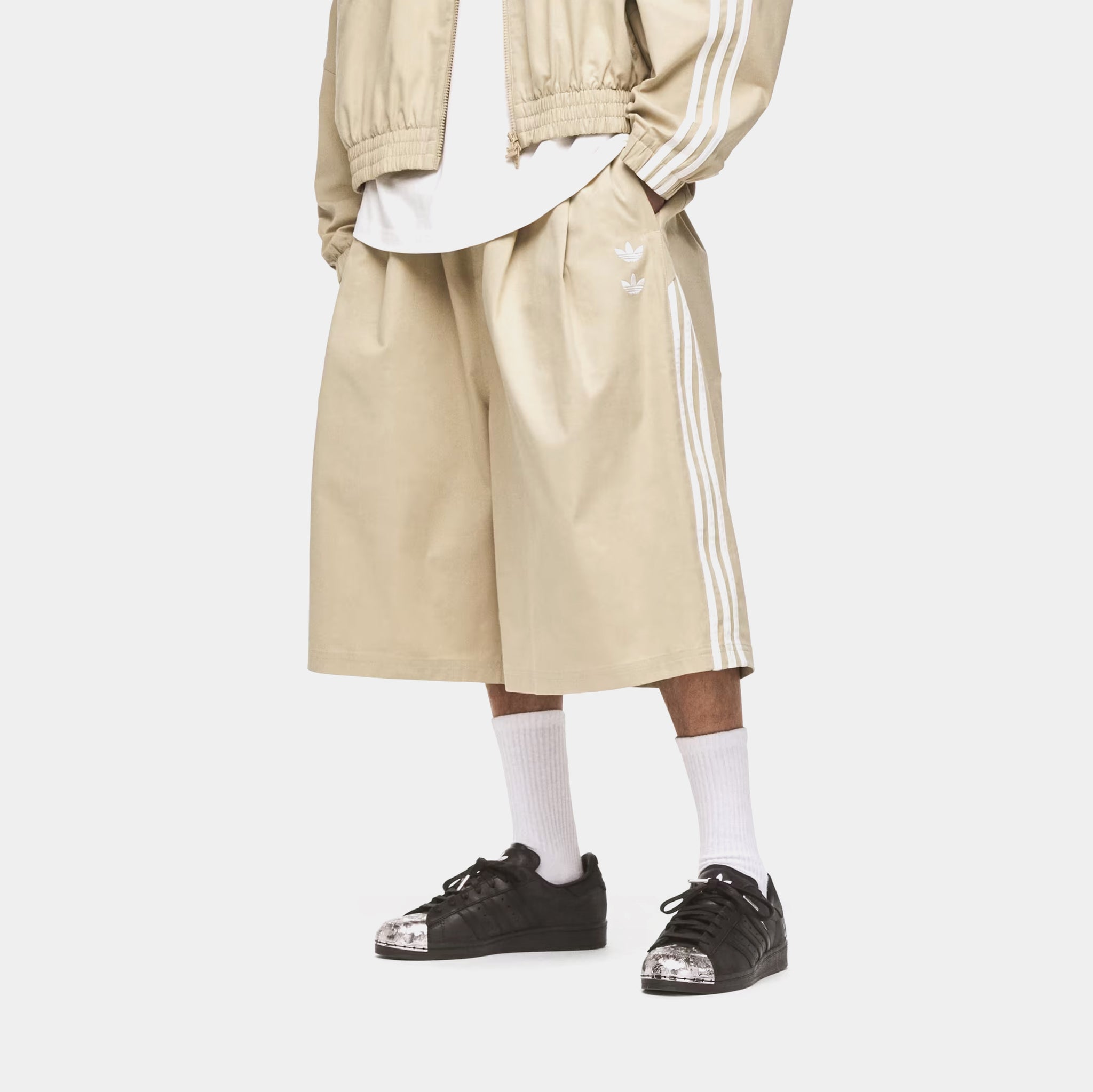 adidas Chavarria Chino Mens Shorts Gold Row KR8693 – Shoe Palace