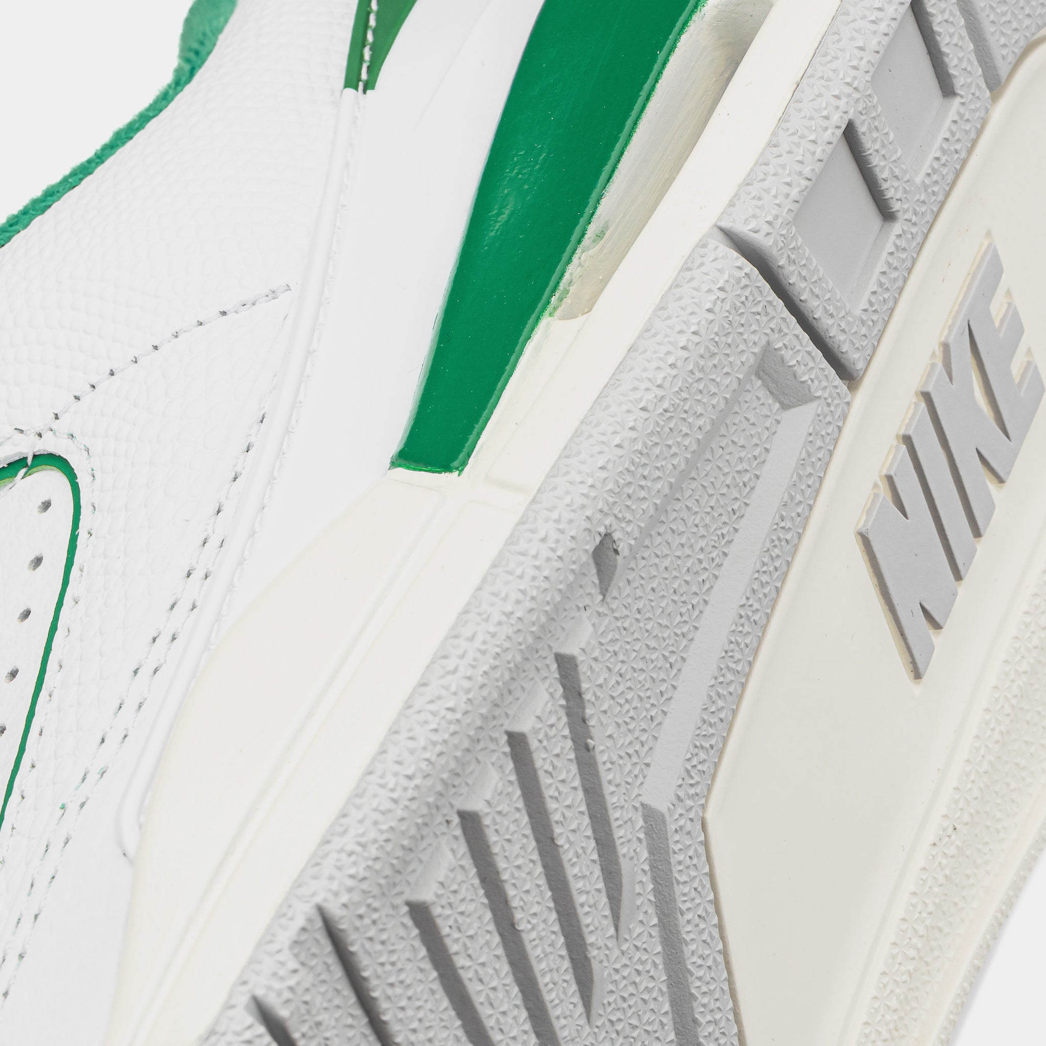 JORDAN FD0383-103 Air Jordan 2/3 Mens Basketball Shoes (White/Pine Green/Sail/Neutral Grey) Image 29446675562702