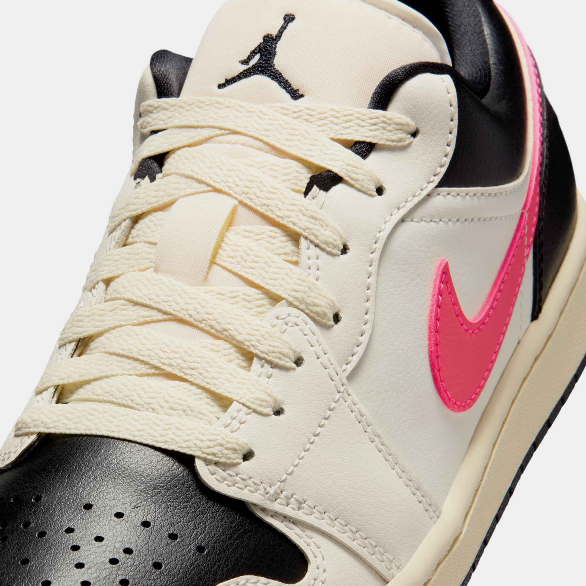 Jordan Air Jordan 1 Low Womens Lifestyle Shoes Pale Ivory Racer