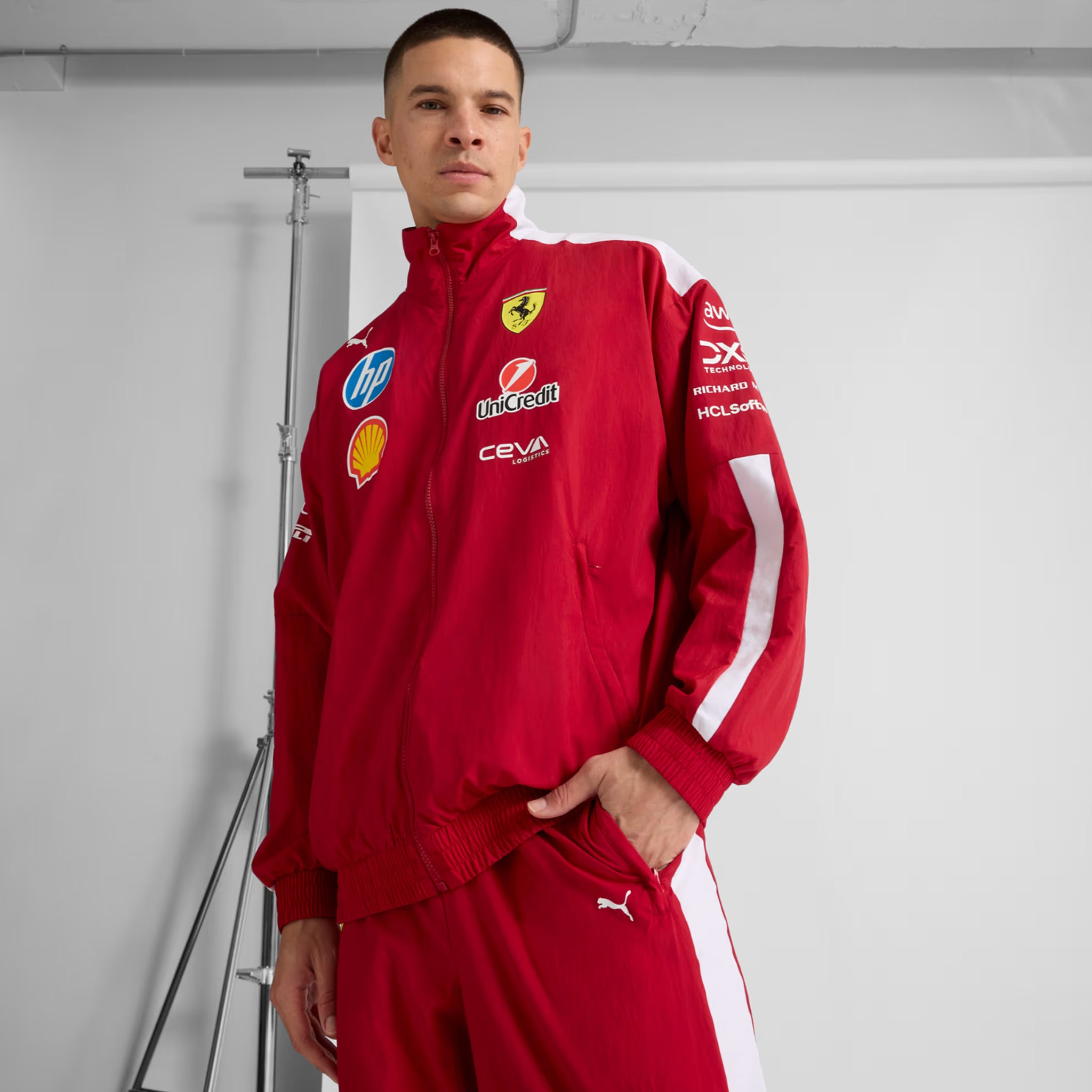 PUMA Scuderia Ferrari 2025 Drivers T7 Oversized Mens Jacket Dark