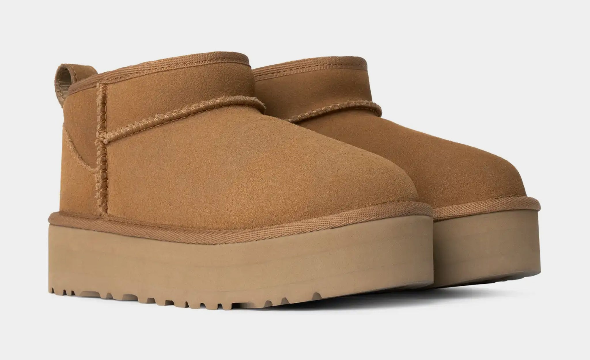 UGG Classic Ultra Mini Platform Grade School Boots Chestnut