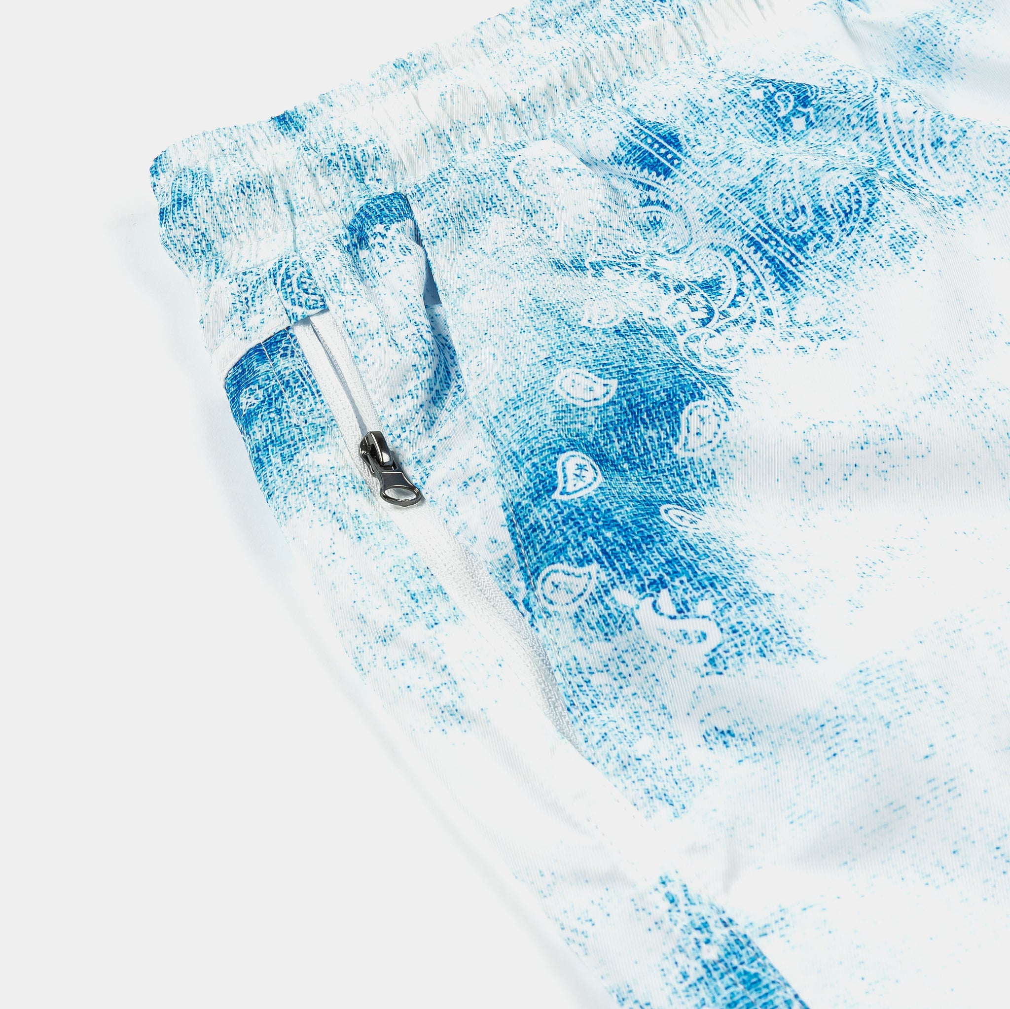 Maison Article Tie Dye Paisley Hybrid Mens Shorts Blue White