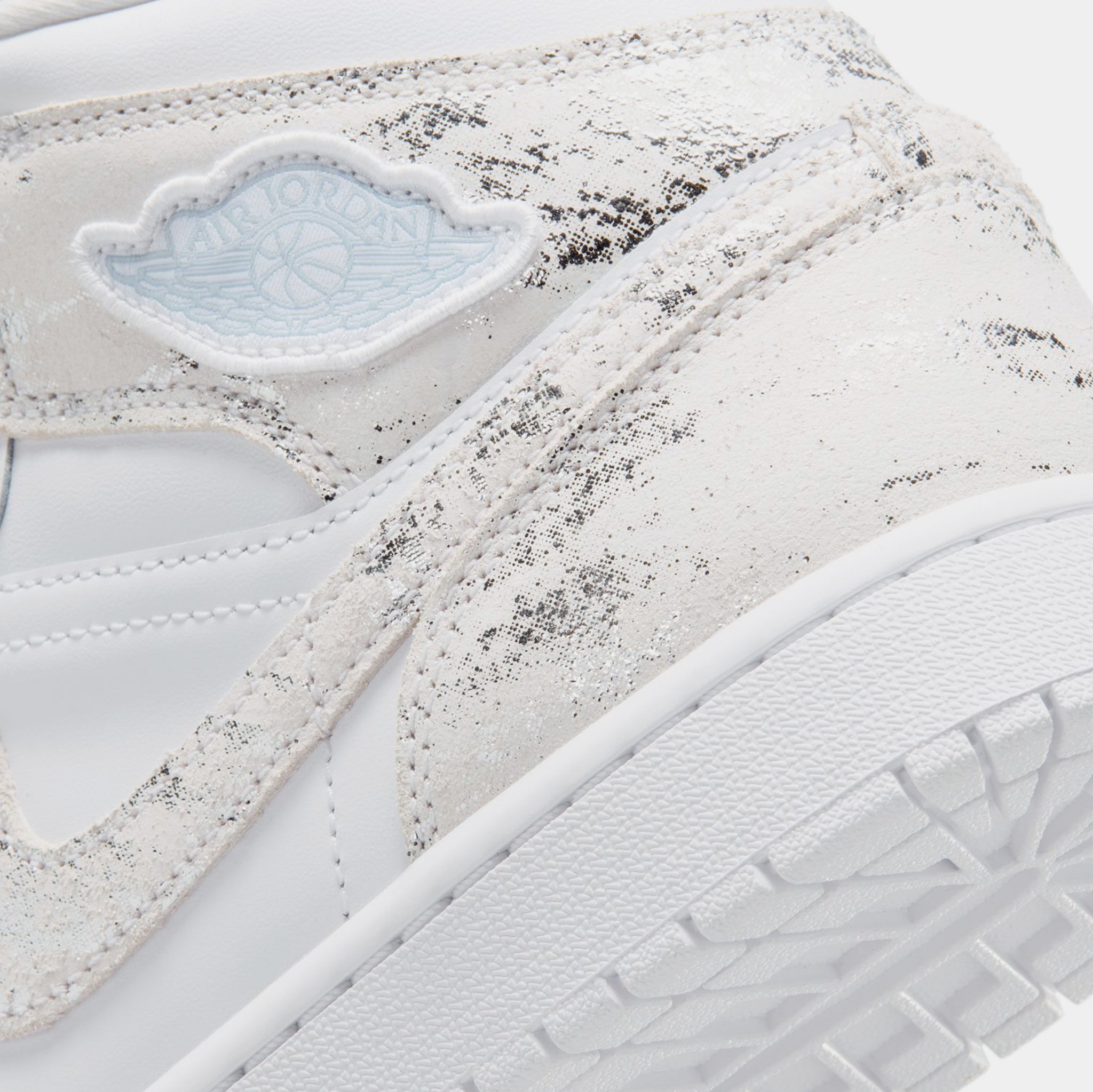 Jordan Air Jordan 1 Mid SE Mens Lifestyle Shoes White White White
