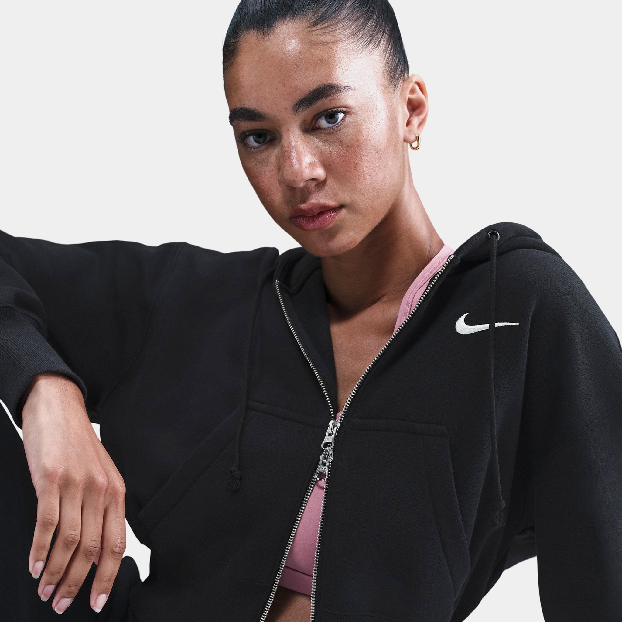 nike zip cropped hoodie