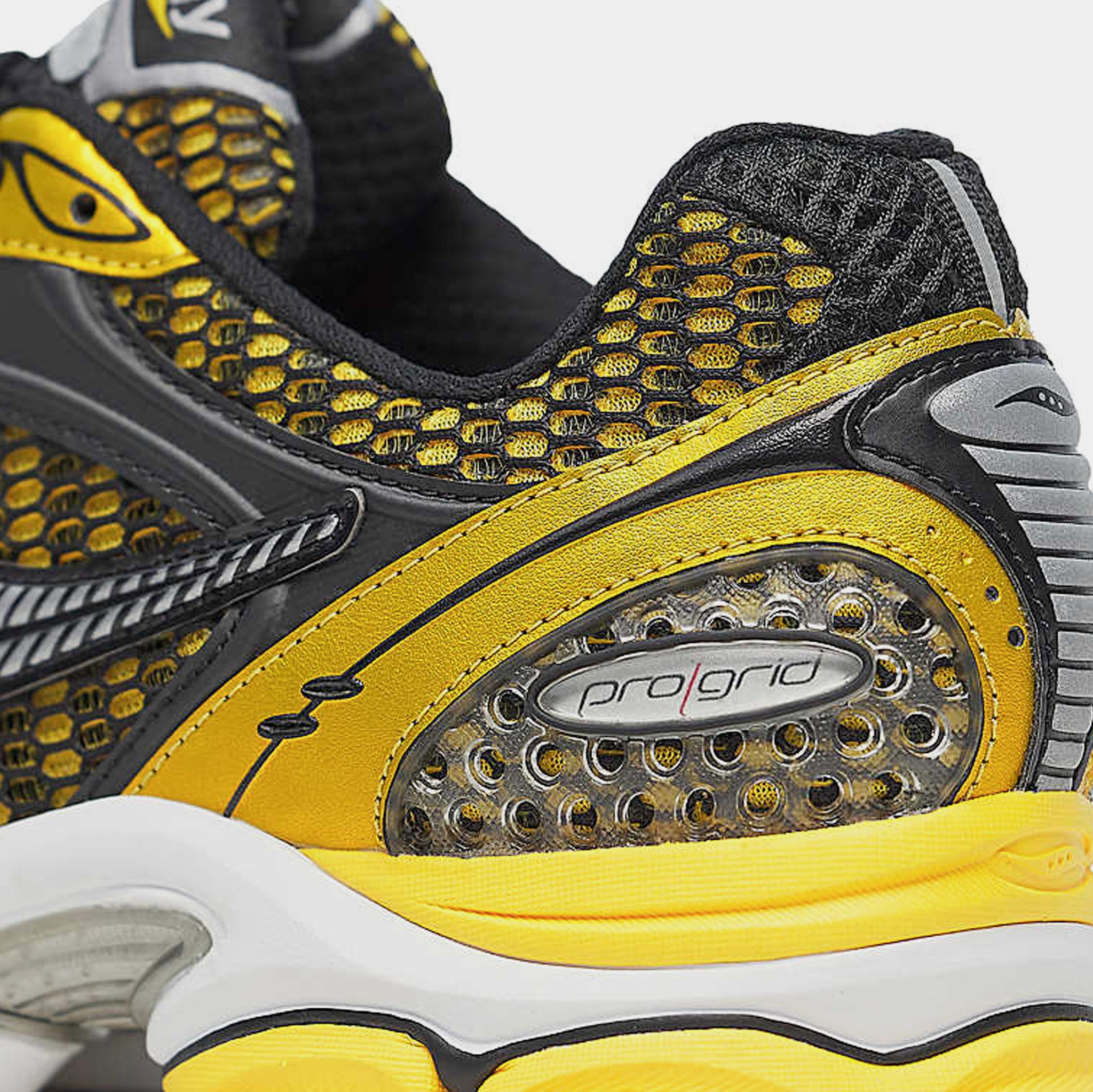 Saucony ProGrid Triumph 4 Mens Running Shoes Lemon Chrome  display picture 2